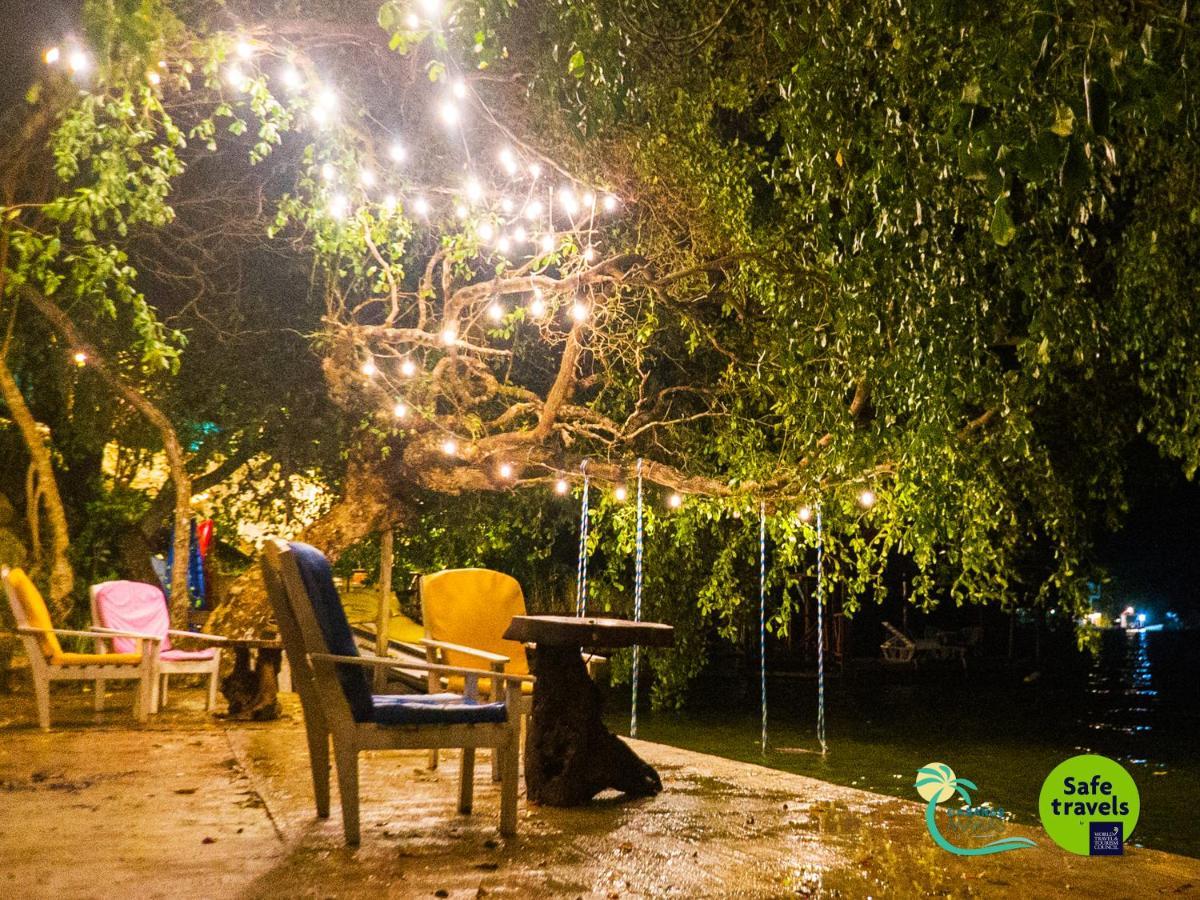 Cabanas Marias Lakefront Mini-hôtel